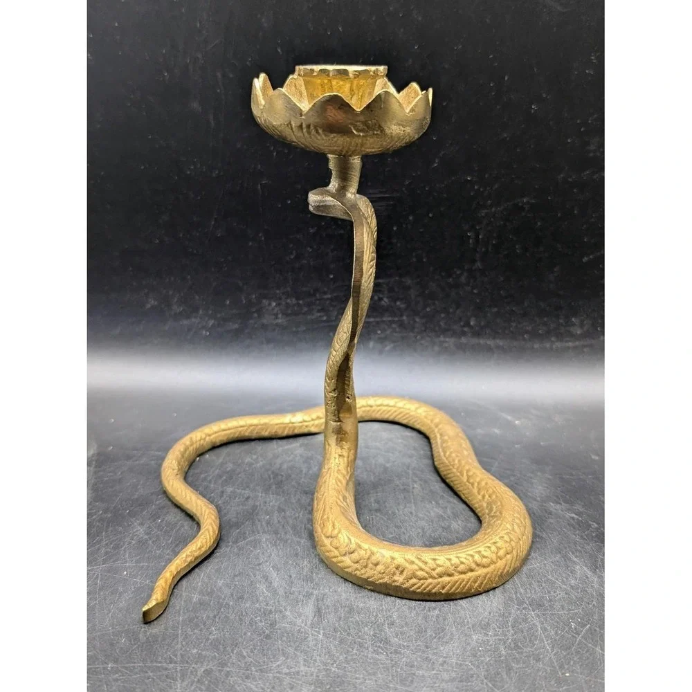 Vintage Brass Cobra Snake Candlestick Holder Lotus Flower King‎ Cobra India 8in